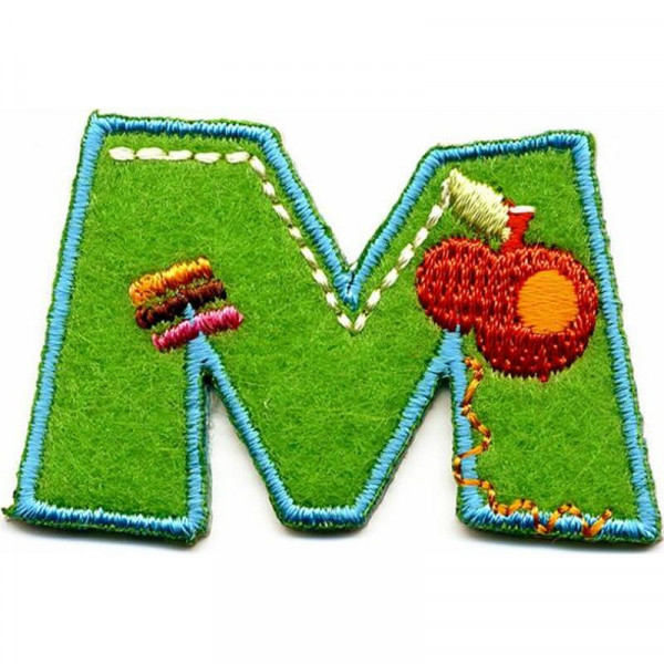Applikation Buchstabe M