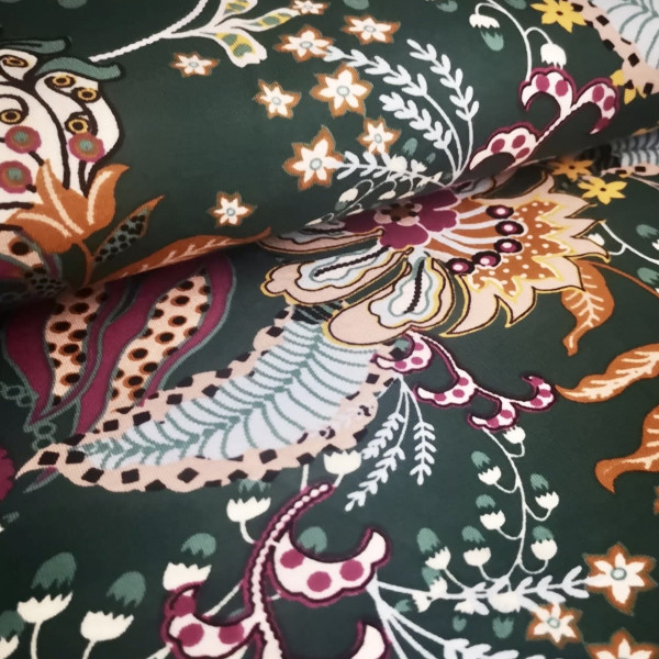 Viskosejersey floral Milliblu´s